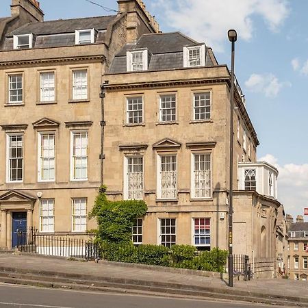 Spacious Apartment - 5 Minutes Walk To Bath Abbey Exterior foto
